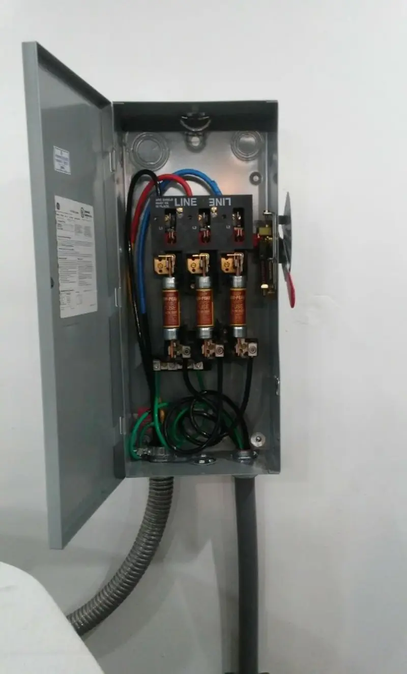 Three-phase disconnect switch installed for Electrical Wiring & Rewiring in Neenah